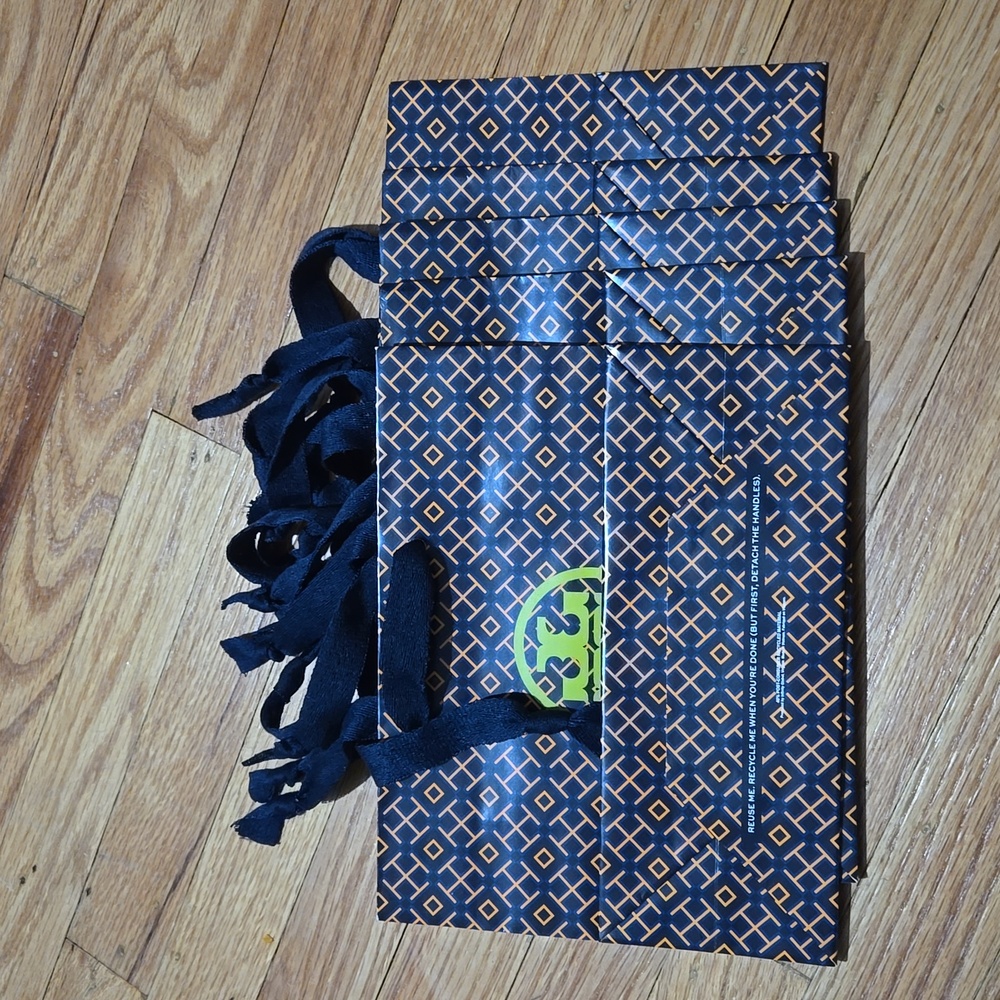 Tory Burch 3pc small shopping bags 🎒 🛍